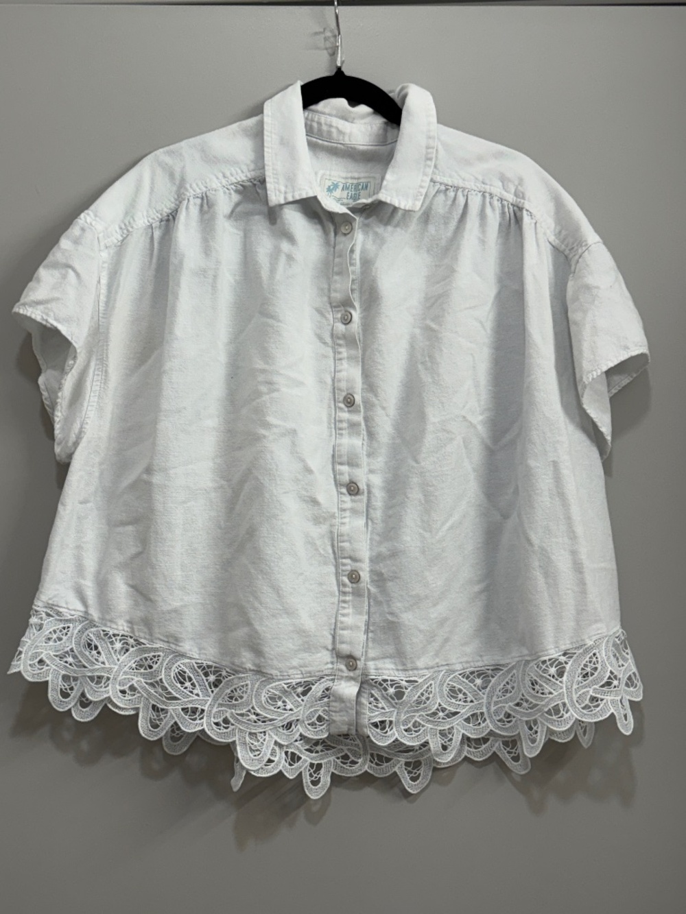 American Eagle White Linen Blend Lace Hem Button Top Coastal Boho